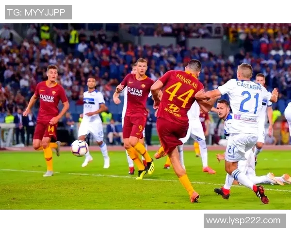 西甲与意甲历史交锋回顾:经典对决与传奇球星的碰撞 西甲与意甲历史交锋回顾:经典对决与传奇球星的碰撞